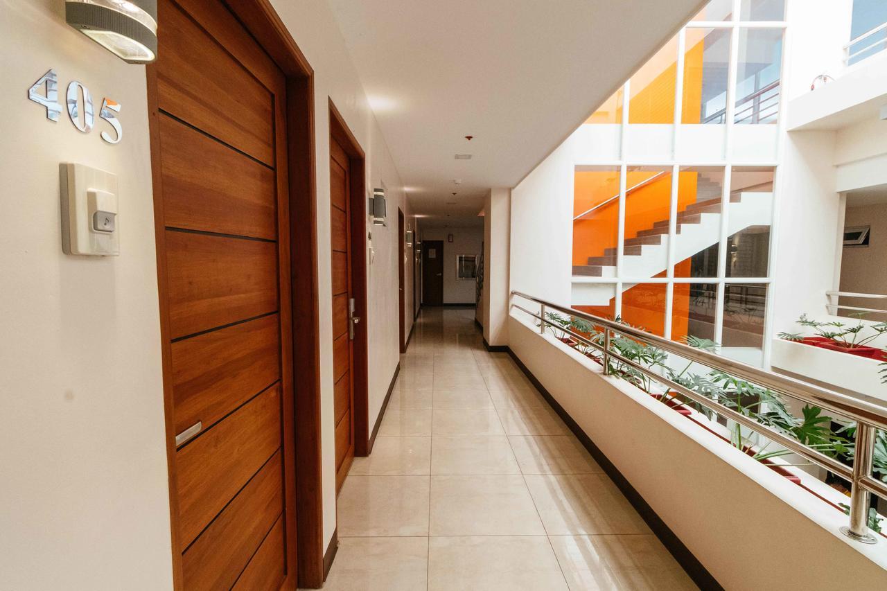 Hotel Reddoorz Premium @ Sampaloc Makati Makati City Exterior foto
