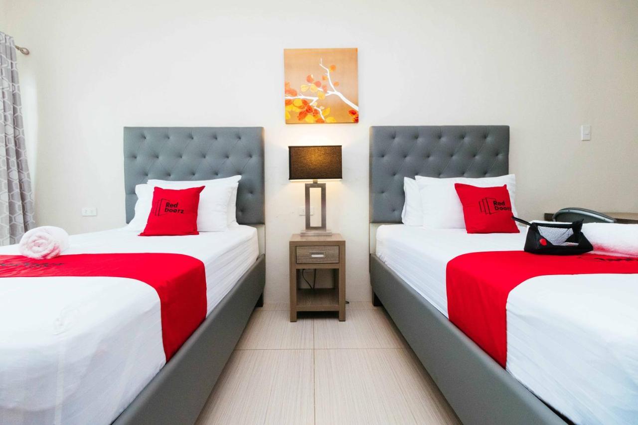 Hotel Reddoorz Premium @ Sampaloc Makati Makati City Exterior foto